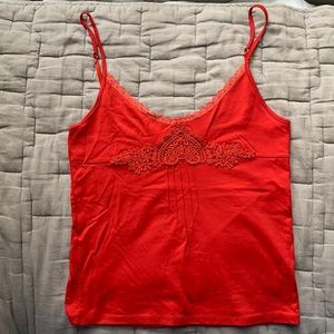 M low cut red tank top